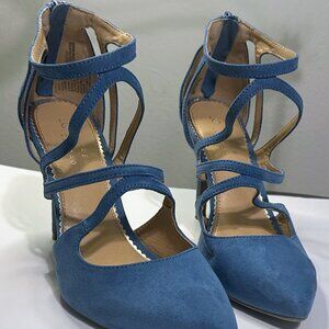 LC Lauren Conrad Blue Strappy Heels